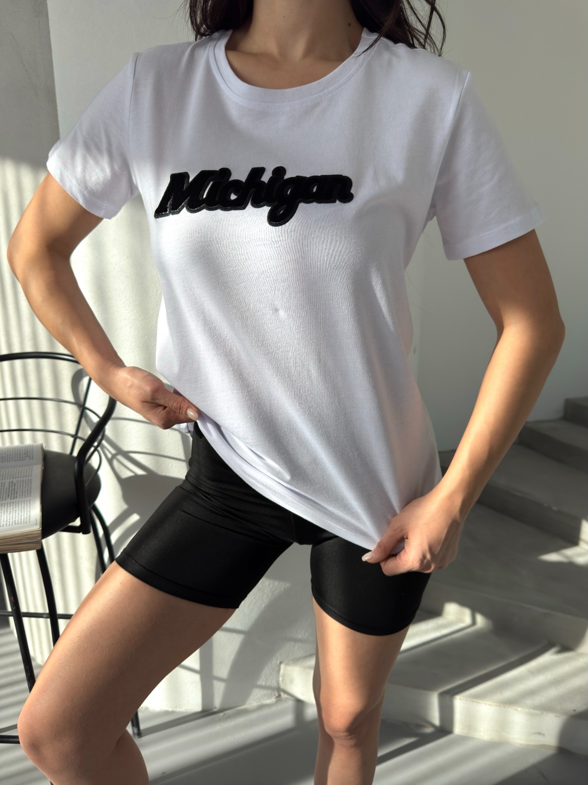 Beyaz Nakışlı Tshirt Regular Fit / Normal Kesim ek resim